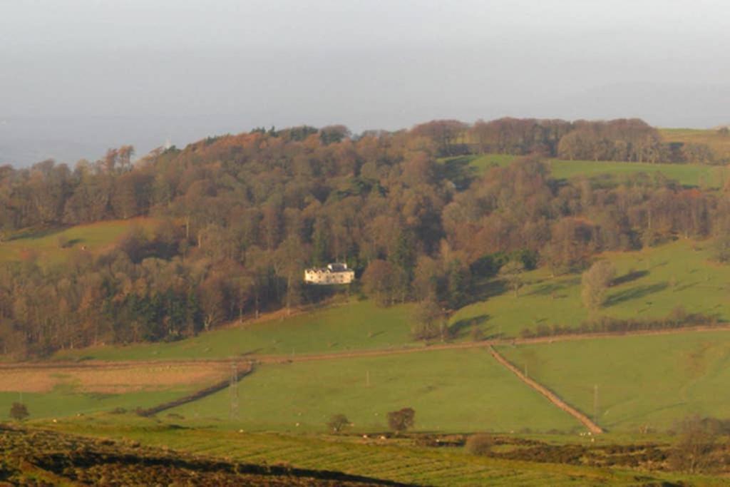 Plas Yn Yale With Mountain Views From All Windows Wrexham Extérieur photo