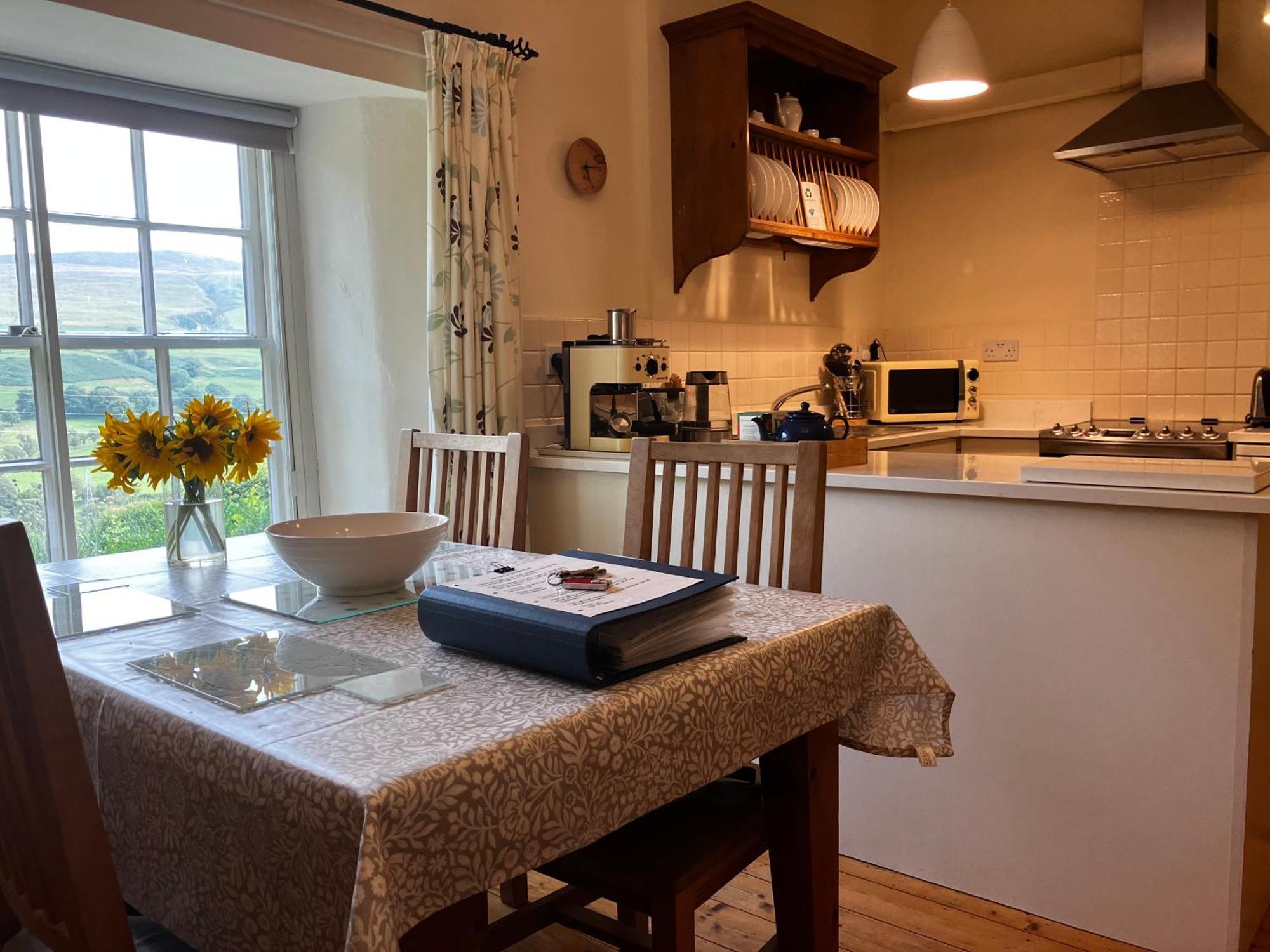 Plas Yn Yale With Mountain Views From All Windows Wrexham Extérieur photo
